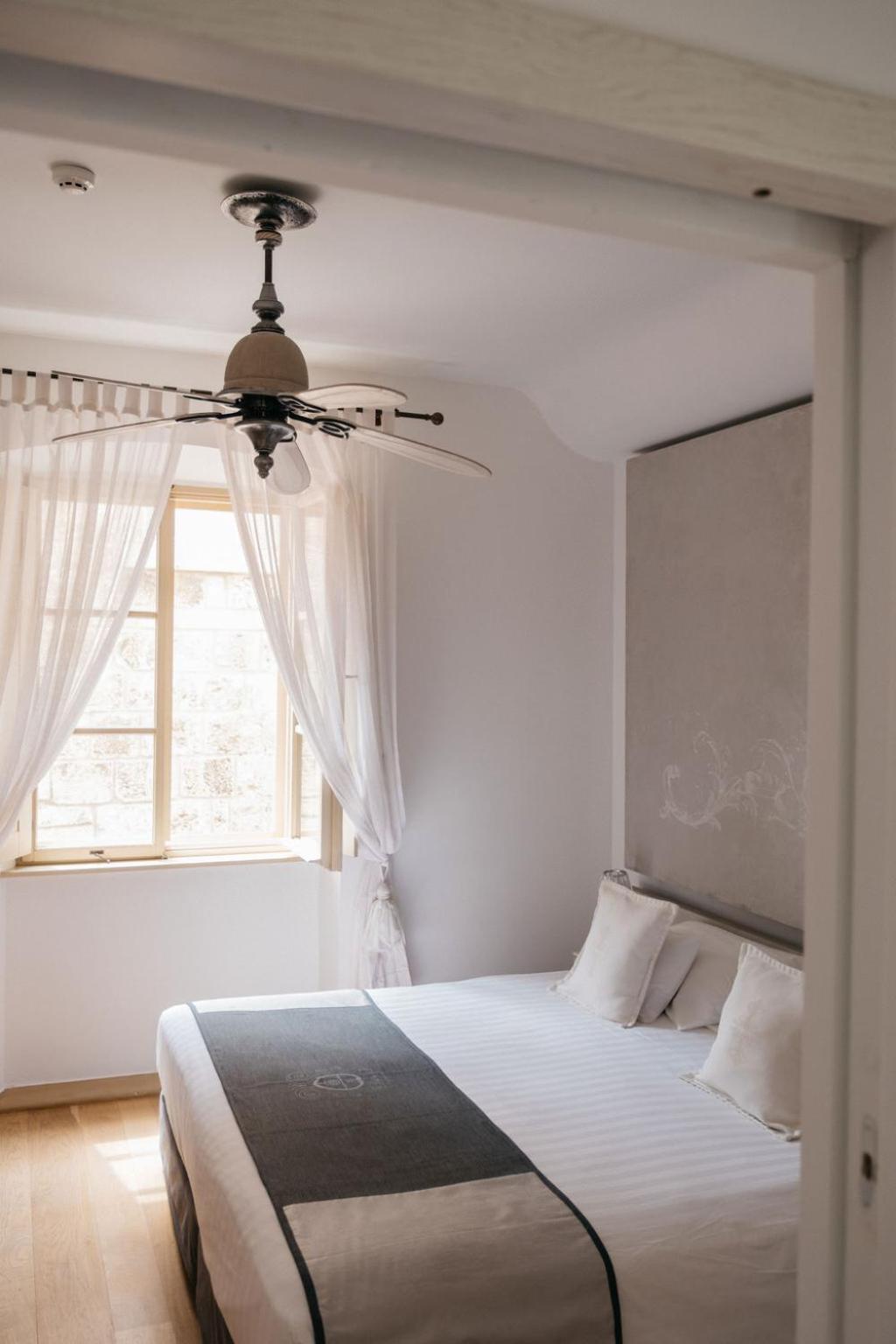 Lesic Dimitri Palace Korcula Town Room photo